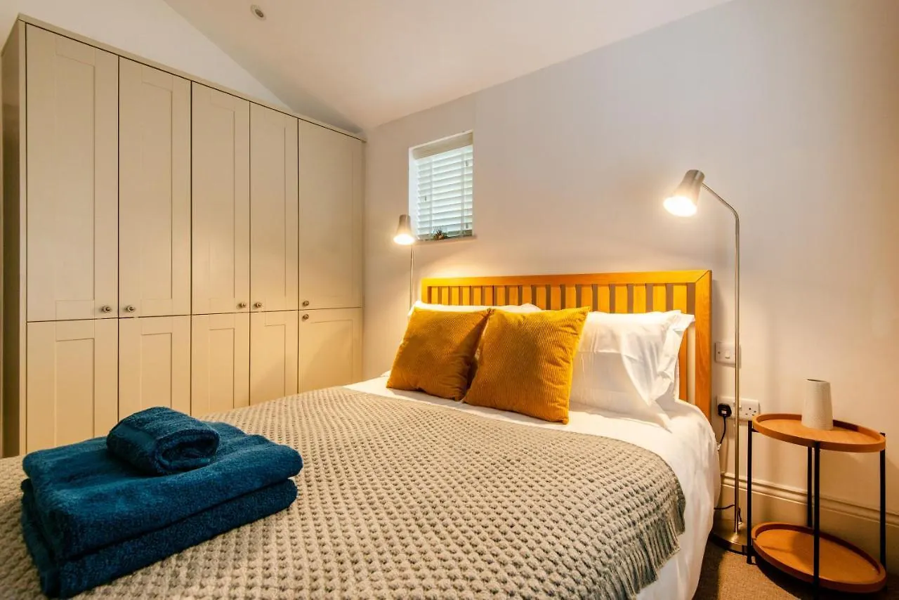 Apartamento Beautiful, Central, 3 Min Walk From Beach, 2 King Doubles Brighton Reino Unido